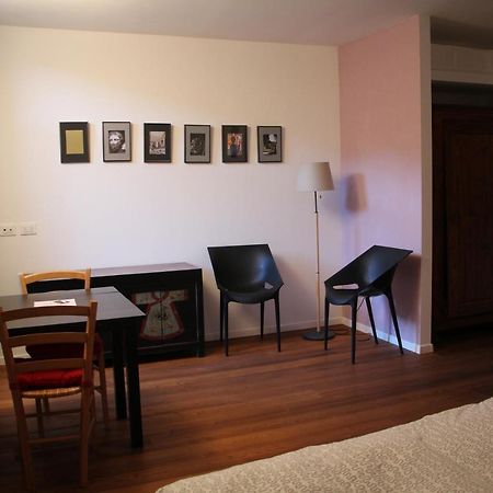 La Piazzetta Di Canale B&B Тено Екстериор снимка