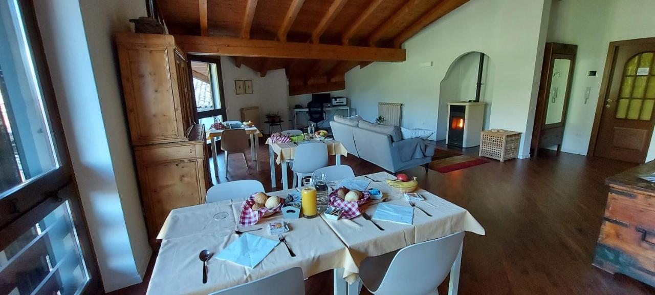 La Piazzetta Di Canale B&B Тено Екстериор снимка