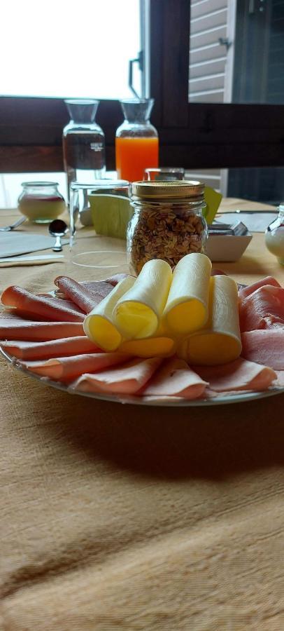 La Piazzetta Di Canale B&B Тено Екстериор снимка