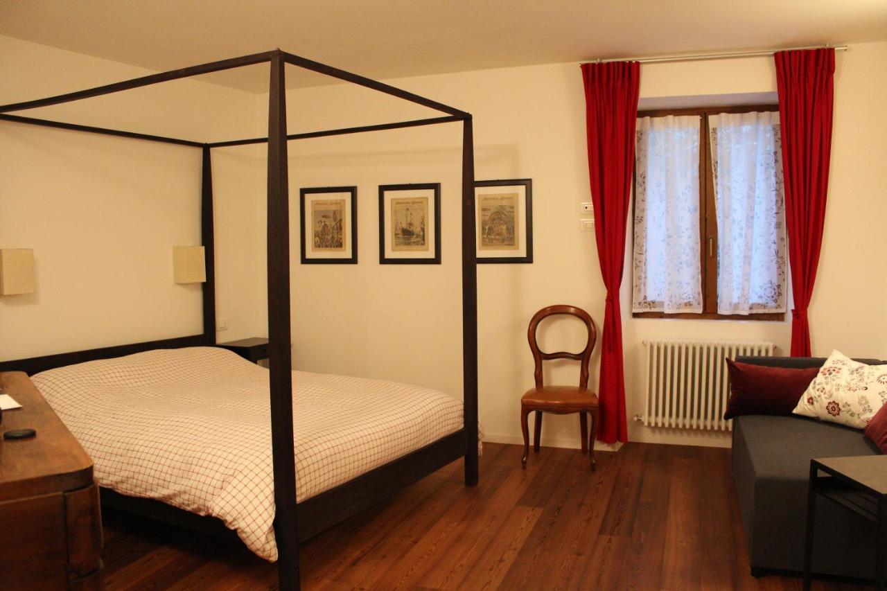 La Piazzetta Di Canale B&B Тено Екстериор снимка